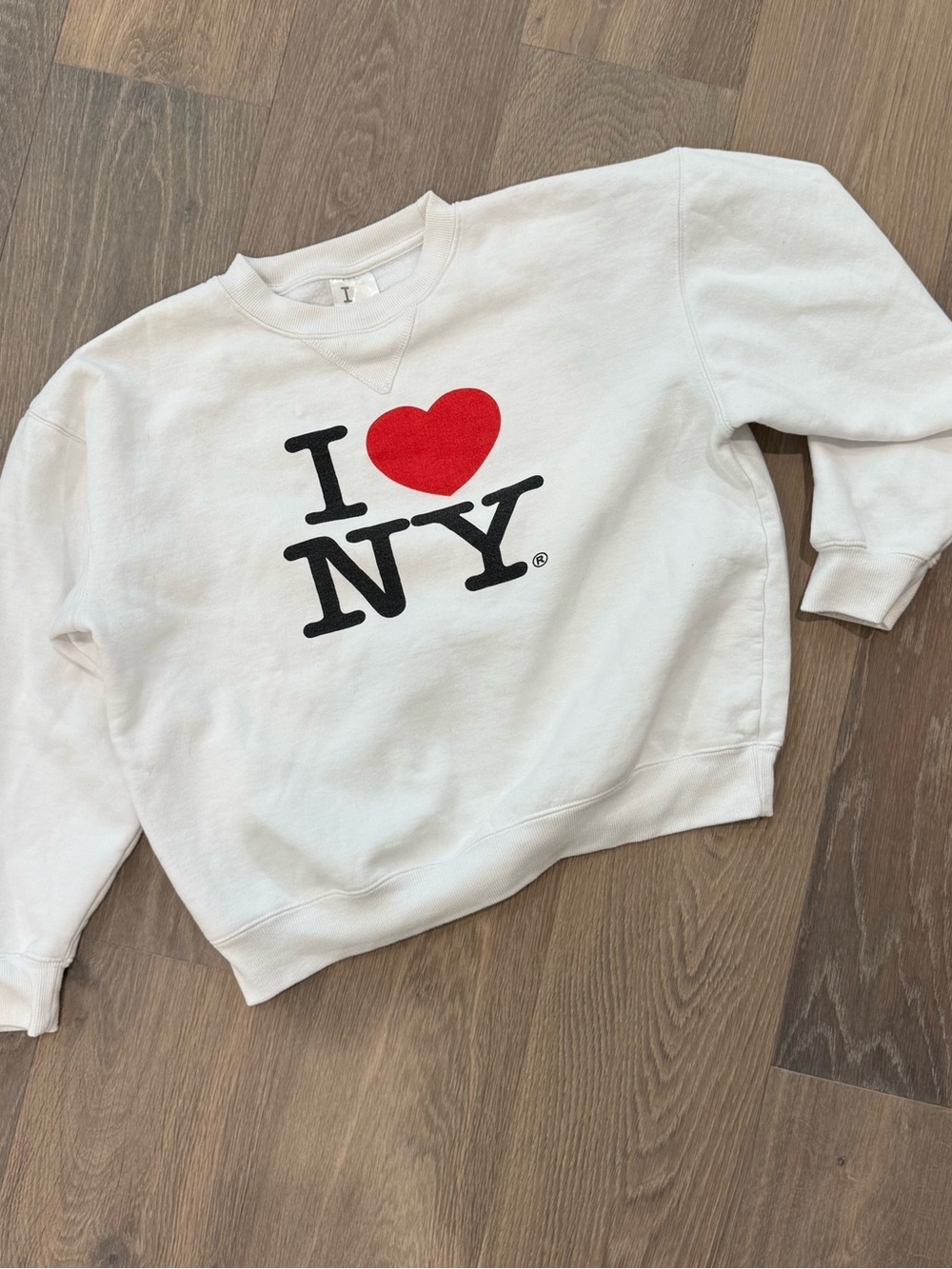 I ♥ NY White Graphic Sweatshirt - Picture 1 of 3